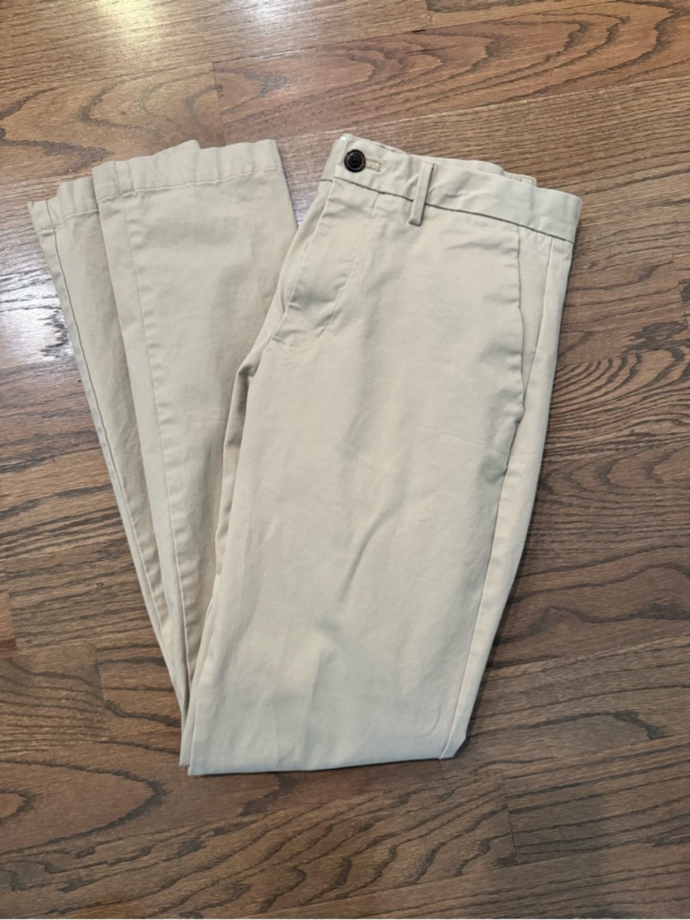 GAP Men's Khaki Chino Pants